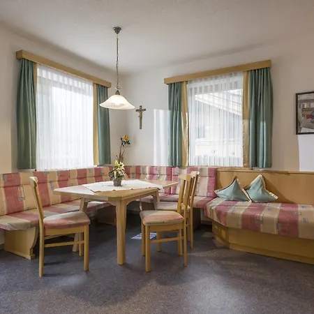 Regina 아파트 턱스